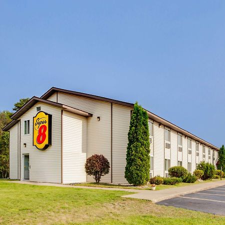 Super 8 By Wyndham Grayling Hotel Екстериор снимка
